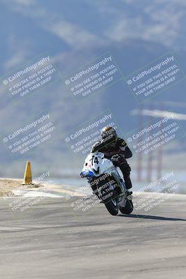 media/Jan-15-2026-Racers Edge (Thu) [[dfebeb70ab]]/3-B Group/Session 1 (Turns 9 and 8)/